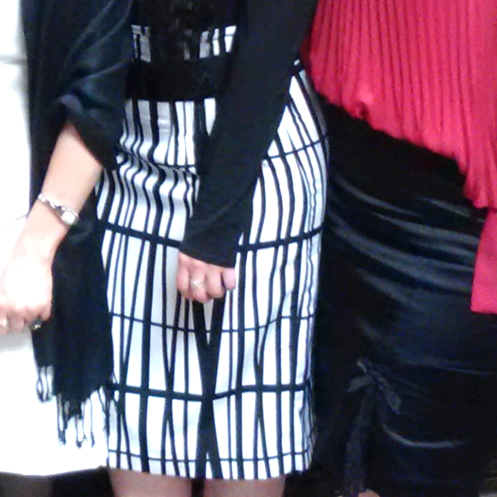 Black and white skirt size 12